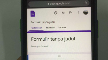 Ilustrasi Google Form di HP