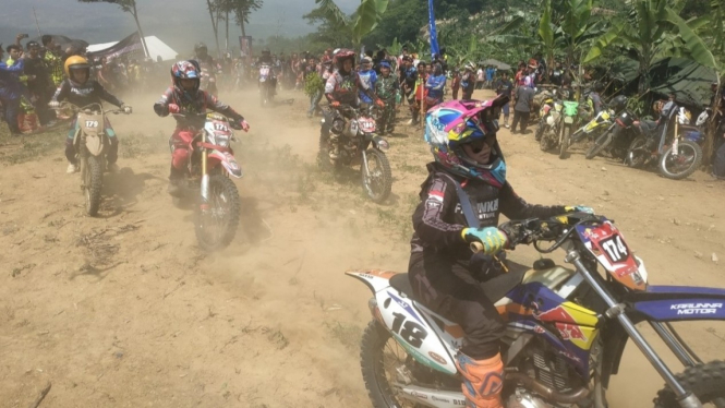 Ubar Hard Enduro Wawas Argo Motocross