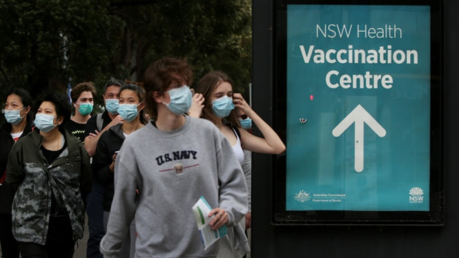 Secara global sekarang tingkat vaksinasi sekarang sudah mencapai angka 6,5 miliar dosis. (Getty Images: Lisa Maree Williams)