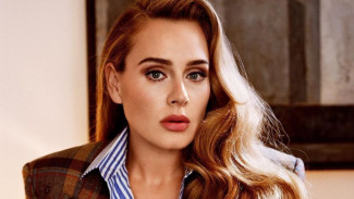 Raih Grammy 2023, Adele Dilarang Menangis Sama Sang Pacar