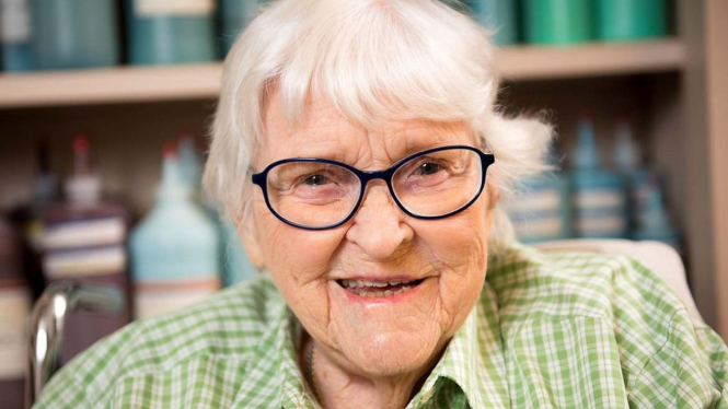 Ruthie Tompson.