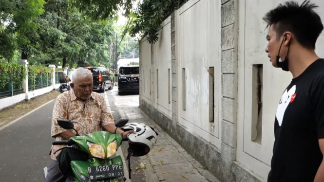 Kakek Suhud dan Baim Wong