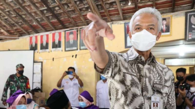 Gubernur Jawa Tengah Ganjar Pranowo 