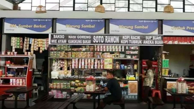 UMKM di rest area Jalan tol.