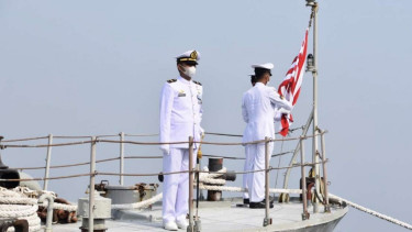 VIVA Militer: Danpushidrosal pimpin upacara penghapusan KRI Pulau Rempang-729