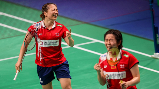 Ganda putri China, Chen Qingchen/Jia Yifan di Piala Uber 2020