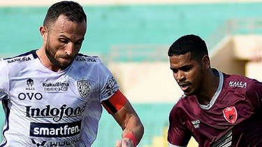 Pertandingan PSM Makassar vs Bali United