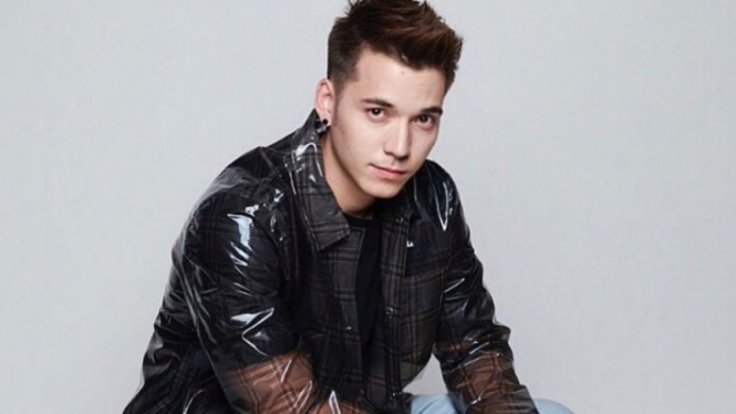 Stefan William.