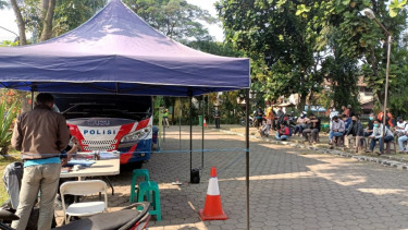 Mobil SIM Keliling.