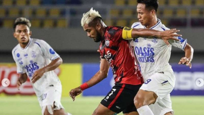 Duel PSG Pati vs Persijap Jepara.