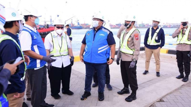 Jajaran komisaris dan manajemen PT PP kunjungi Proyek Dermaga Berlian.