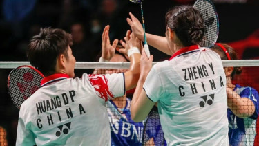 Ganda putri China,  Huang Dong Ping/Zheng Yu