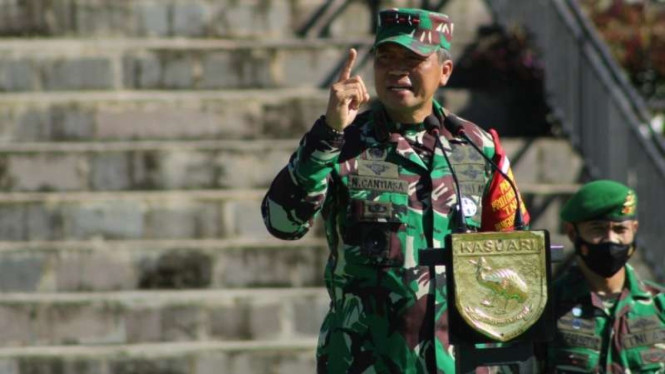 VIVA Militer: Pangdam XVIII/Kasuari, Mayjen TNI I Nyoman Cantiasa