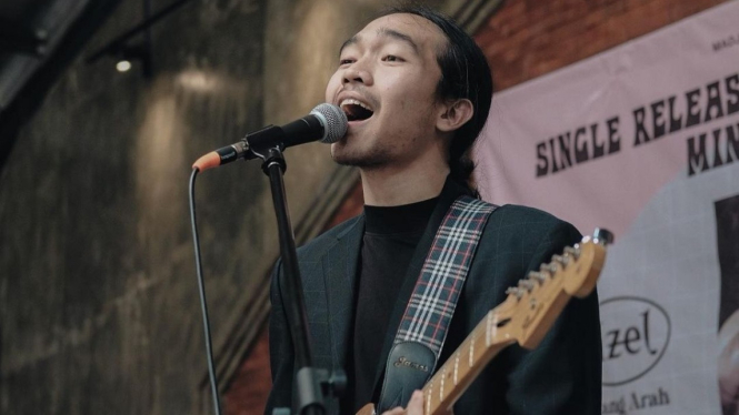 Azel Dinangga