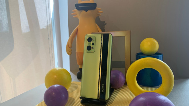 Realme GT Neo2.