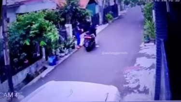 Ilustrasi wanita Kena Begal Payudara, Terekam CCTV (Instagram/warungjurnalis)
