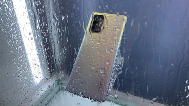 Ponsel baru Oppo.