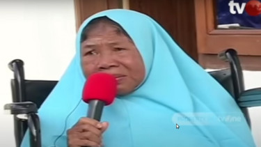 Ibu Trimah (65)