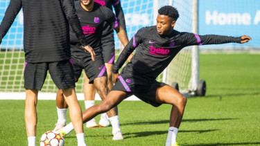 Penyerang Barcelona, Ansu Fati dalam sesi latihan