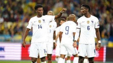 Aurelien Tchouameni bersama Paul Pogba