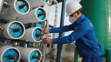 Ketersediaan air bersih di Jakarta.