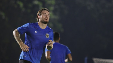 Gelandang Persib, Marc Klok