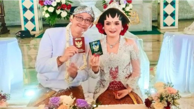 Abu Janda menikah 
