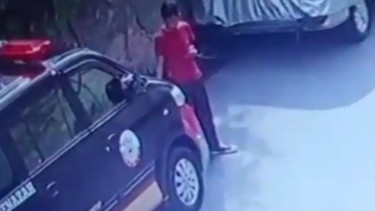 Viral Lampu Strobo Mobil Jenazah Dicuri saat Parkir di Pinggir Jalan 