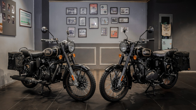 Royal Enfield Classic 500 Tribute Black Limited Edition