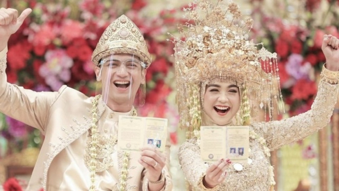 Ria Ricis dan Teuku Ryan