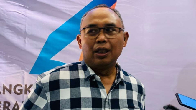 Direktur Utama PT Jaswita Jabar Deni Nurdiana Hadimin