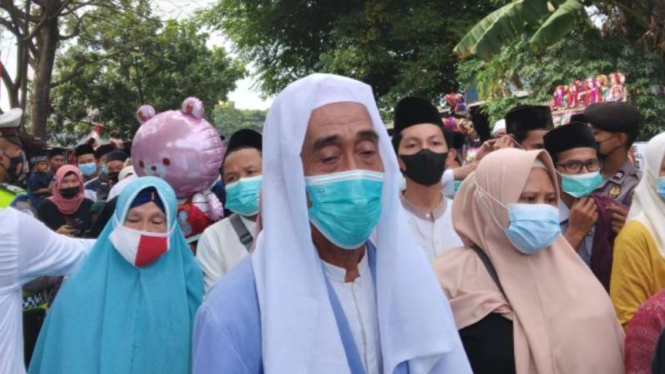 Ribuan jemaah menghadiri peringatan haul Syeh Abdul Qodir Jailani di Tangerang.
