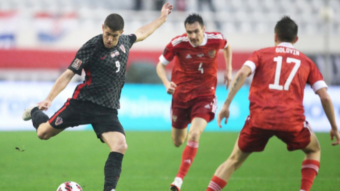 Laga grup H kualifikasi Piala Dunia 2022 antara Kroasia vs Rusia