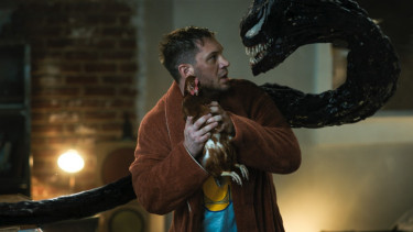 Tom Hardy sebagai Venom