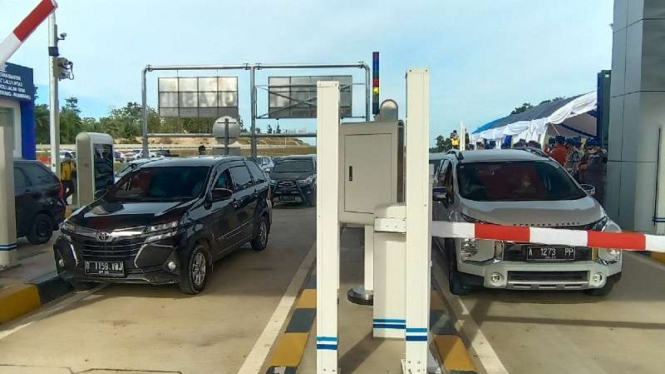 Pintu Tol Serang-Panimbang