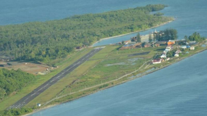 Bandara Mentawai Baru.