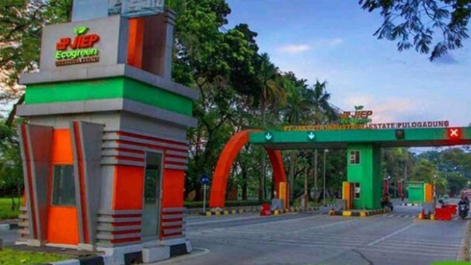 Pintu Kawasan JIEP Pulogadung.