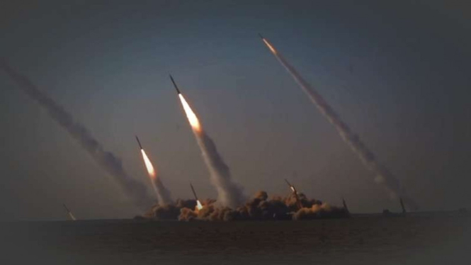 VIVA Militer: Iran missile.