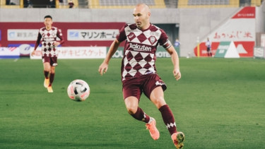 Andres Iniesta bersama Vissel Kobe