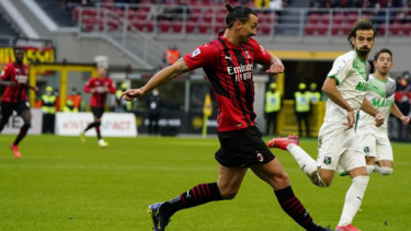 Laga Serie A antara AC Milan vs Sassuolo