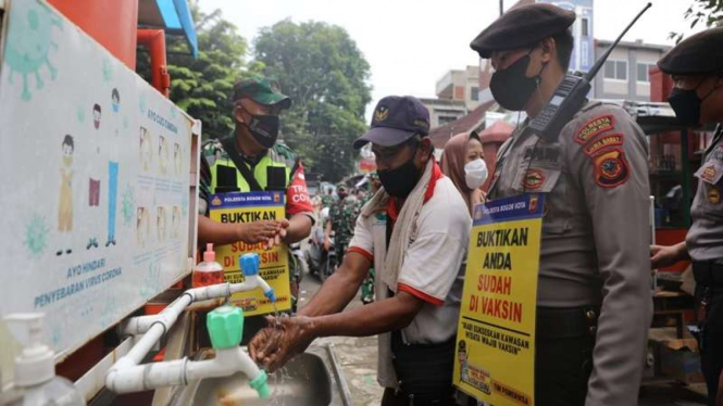 Satgas COVID-19 Bogor menggerebek pasar hingga tempat wisata