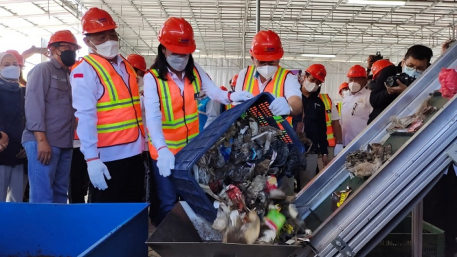 PT Indonesia Power mengubah sampah menjadi bahan bakar jumputan untuk PLTU