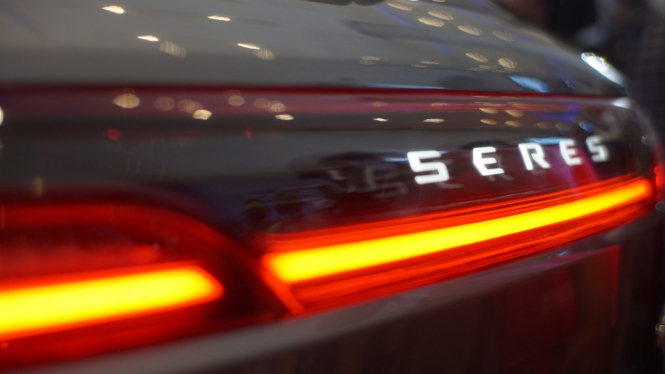 Mobil SUV baru DFSK Seres SF5
