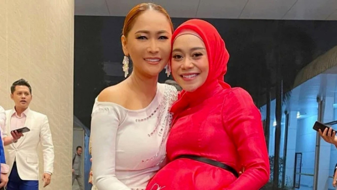 Inul Daratista bersama Lesti Kejora