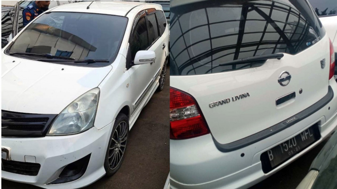 Lelang Nissan Grand Livina