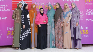 Wwiek Muslimah dan Wiwiek Hatta Luxury Syar’i