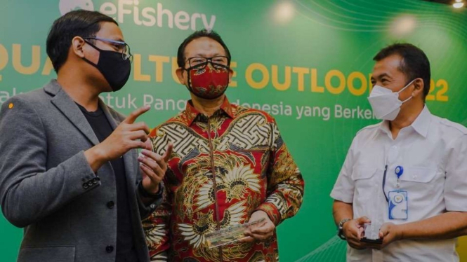 CEO dan Co-founder eFishery, Gibran Huzaifah (kiri)
