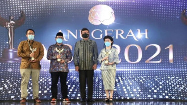 Dua dosen FKUI raih penghargaan ASN inspiratif dan futura leader 2021 