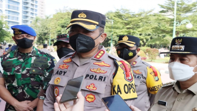 Kapolres Metro Jakarta Barat Komebspol Ady Wibowo