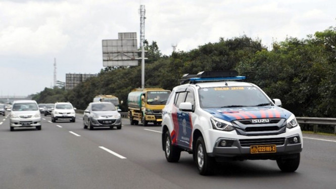 Mobil ETLE Mobile milik Korlantas Polri.